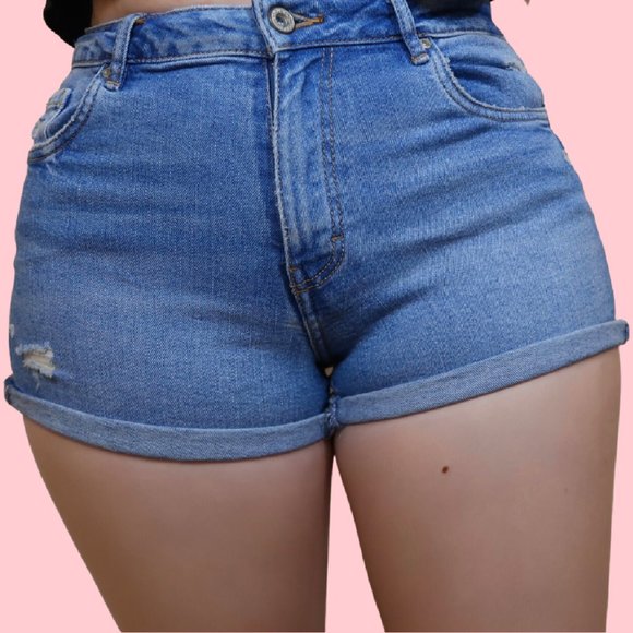 CLASSIC BLUE DENIM SHORTS - ZARA TRF COLLECTION - Picture 1 of 3